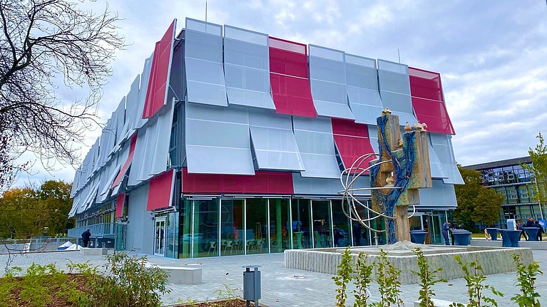 Gründerzentrum Cottbus Sonnenschutzfassade Gründerzentrum Cottbus Sonnenschutzfassade